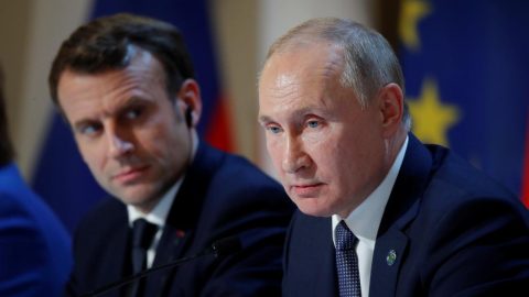 Macron, Putin'in Ukrayna'da ateşkes talebine yanıt vermemesinin kabul edilemez olduğunu belirtti