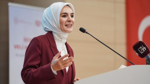 Bakan Göktaş, "Baba-Çocuk Doğa Kampı" etkinliği için Bakan Yumaklı'ya teşekkür etti