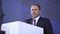 Bakan Yerlikaya sürücüleri uyardı - Son Dakika Haberleri