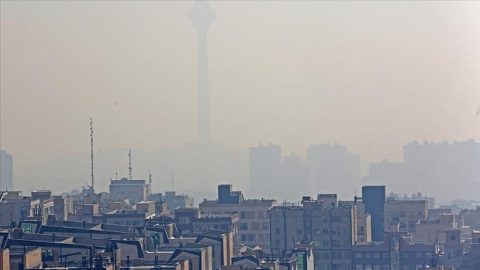 İran'ın bazı bölgelerinde uçuşlar yeniden açıldı