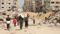 Katil İsrail'in Gazze'de yardım bekleyenlere saldırılarında 450 Filistinli hayatını kaybetti