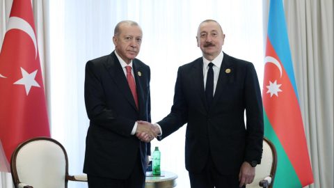Cumhurbaşkanı Erdoğan, Azerbaycan Cumhurbaşkanı Aliyev ile görüştü.
