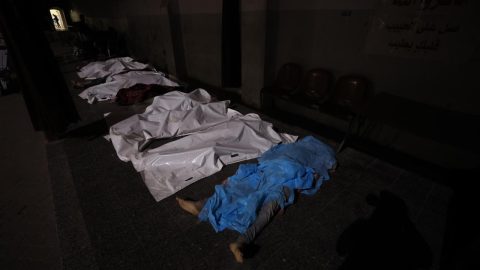 Soykırımcı İsrail'in bugün Gazze'ye düzenlediği saldırılarda 37 Filistinli yaşamını yitirdi
