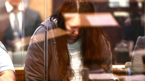 İki çocuğunu öldürüp cesetlerini yıllarca bavullarda sakladı