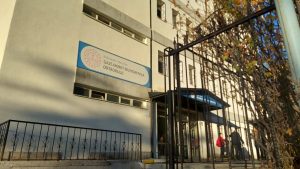 Okul çıkışı merdivenlerde oluşan yoğunlukta 21 öğrenci yaralandı