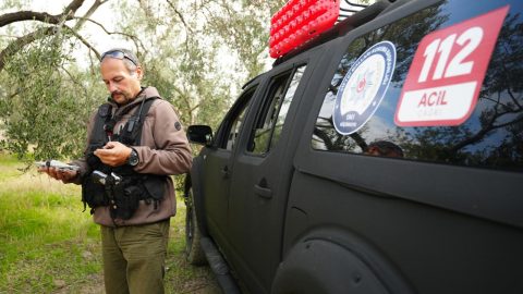 Dron destekli bekçiyle 12 bin dönüm zeytinlik koruma altında