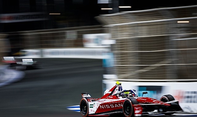 Nissan Formula E Takımı, Cidde’de Sezon 12’nin üçüncü podyumunu elde etti Nissan Formula E Takımı, Cidde’de Sezon 12’nin üçüncü podyumunu elde etti
