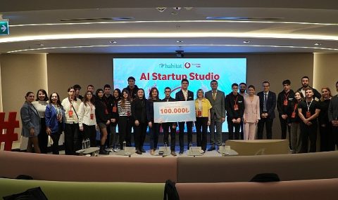 Liseli Girişimcilere Yönelik “AI Startup Studio” Programı Sonuçlandı Liseli Girişimcilere Yönelik “AI Startup Studio” Programı Sonuçlandı
