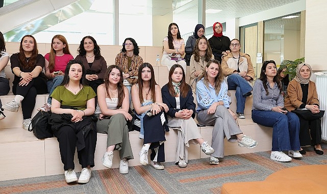 Aslıhan Gürbüz Osmangazi’de Unutulmaz Bir Buluşmaya İmza Attı Aslıhan Gürbüz Osmangazi’de Unutulmaz Bir Buluşmaya İmza Attı
