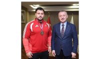 Başkan Büyükakın, güreşten iki önemli ismi ağırladı