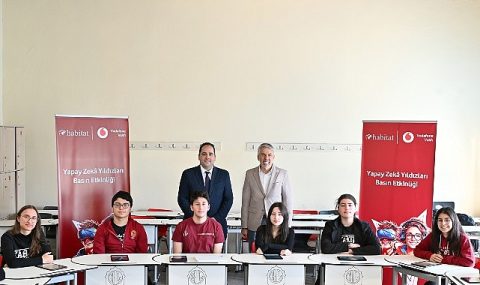“Yapay Zekâ Yıldızları”nda Yeni Hedef: 100 Bin Öğrenciye Ulaşmak “Yapay Zekâ Yıldızları”nda Yeni Hedef: 100 Bin Öğrenciye Ulaşmak