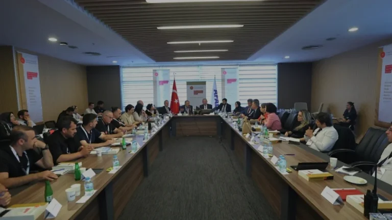 Marmara Bölgesi Doğa Kaynaklı Afetler Çalıştayı Başladı Marmara Bölgesi Doğa Kaynaklı Afetler Çalıştayı Başladı