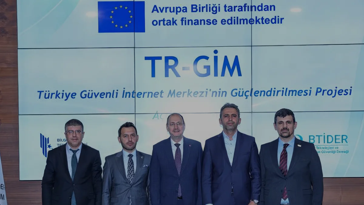 BTK Başkanı Karagözoğlu Güvenli İnternet İçin Yeni Adımı Duyurdu BTK Başkanı Karagözoğlu Güvenli İnternet İçin Yeni Adımı Duyurdu
