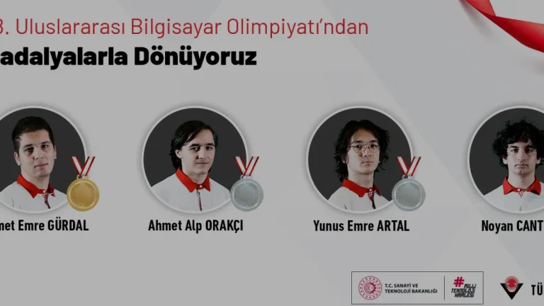 Türk Öğrenciler 38 Uluslararası Bilgisayar Olimpiyatında Madalyaları Topladı