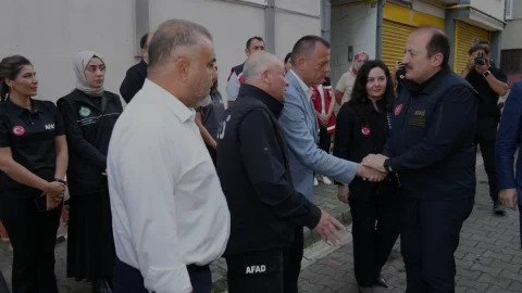 AFAD Başkanı Pehlivan Giresun’da taziye ziyaretlerinde bulundu