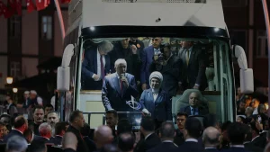 Cumhurbaşkanı Erdoğan Memleketi Rize Güneysu’da Hemşerileriyle Buluştu Cumhurbaşkanı Erdoğan Memleketi Rize Güneysu’da Hemşerileriyle Buluştu
