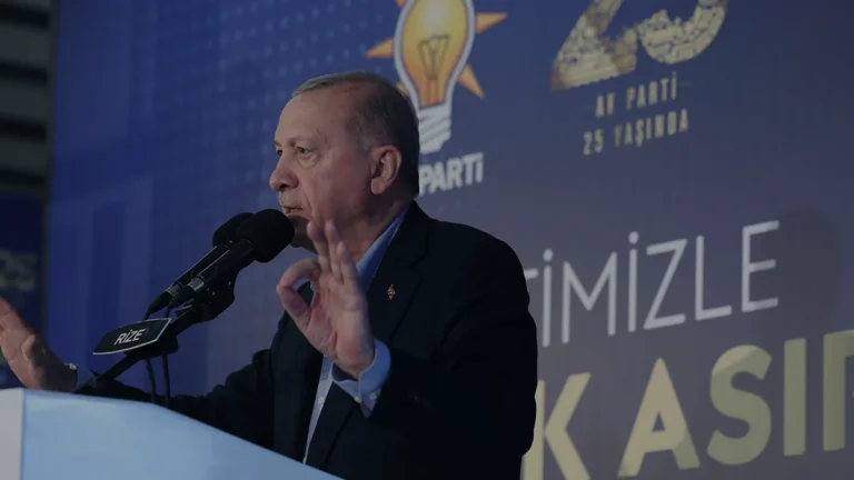 Cumhurbaşkanı Erdoğan Rize’de Türkiye Yüzyılı Vizyonunu Vurguladı Cumhurbaşkanı Erdoğan Rize’de Türkiye Yüzyılı Vizyonunu Vurguladı