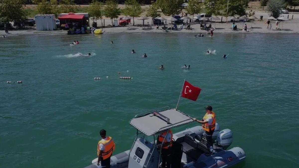 Elazığ Hazar Gölü güvenliği Asayiş Bot Komutanlığına emanet