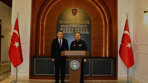 AFAD Başkanı Ali Hamza Pehlivan Trabzon Valisi Tahir Şahin ile Görüştü