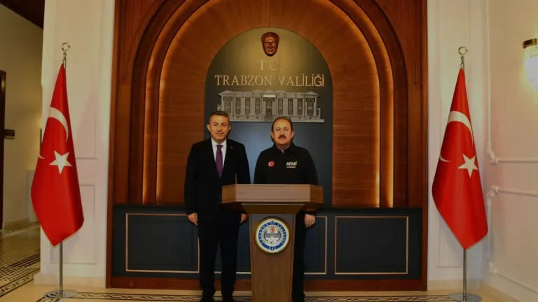 AFAD Başkanı Ali Hamza Pehlivan Trabzon Valisi Tahir Şahin ile Görüştü